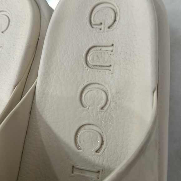 Gucci Shoes Gucci White Slides Sz 37 Poshmark